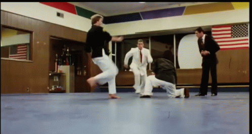 Jean Claude Van Damme Karate GIF - Jean Claude Van Damme Karate Side Kick GIFs