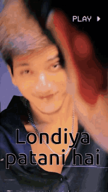 a video of a man with the words " londiya patani hai "