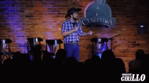 Marcus Cirillo Stand Up Comedian GIF - Marcus Cirillo Stand Up Comedian Nodding GIFs