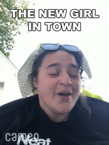 The New Girl In Town Nikki Blonsky GIF - The New Girl In Town Nikki Blonsky Cameo GIFs