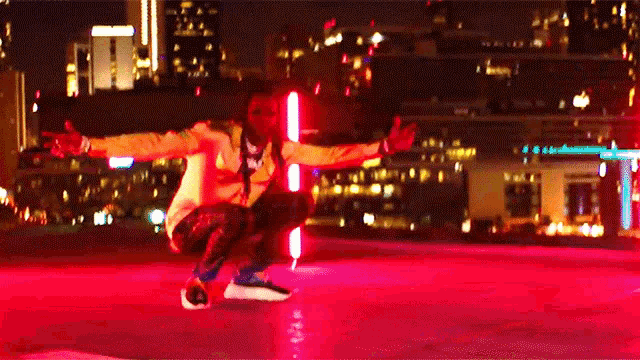 Whats Up 2chainz GIF - Whats Up 2chainz Hot Wings Song GIFs
