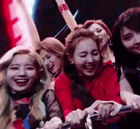 Jeongyeon Fancy GIF - Jeongyeon Fancy Rollercoaster GIFs