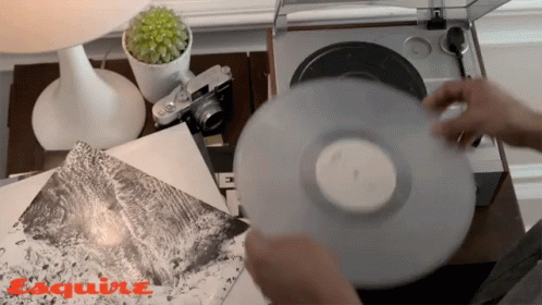 Laser Disc Record Player GIF - Laser Disc Record Player Old School GIFs