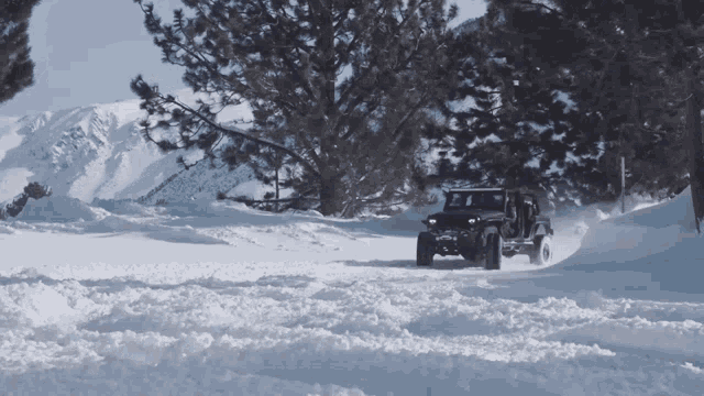 Jeep Wrangler GIF - Jeep Wrangler Snow GIFs