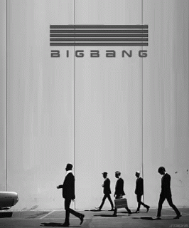 Kpop Bigbang GIF - Kpop Bigbang Walking GIFs