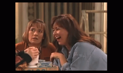 Roseanne Laugh GIF - Roseanne Laugh Funny GIFs