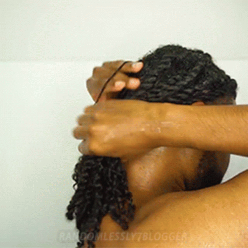 Willonawhim Black Hair GIF - Willonawhim Black Hair Catching Hair GIFs
