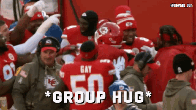 Kansas City Chiefs Royals_jun GIF - Kansas City Chiefs Royals_jun Group Hug GIFs