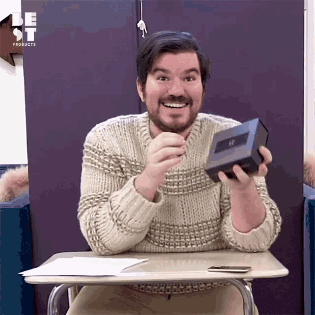 Looking Around Excited GIF - Looking Around Excited Sneaky GIFs
