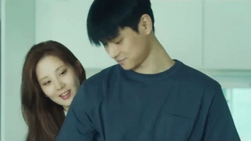 Look At Each Other Seohyun GIF