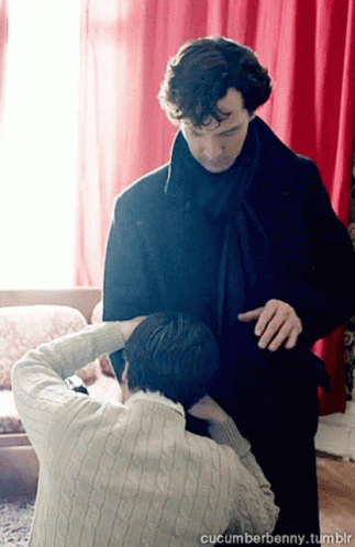Sherlock Warming GIF - Sherlock Warming Benedict Cumberbatch GIFs
