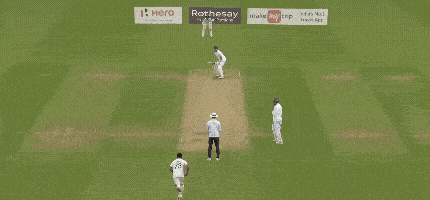 a man in a white shirt that says dreamii