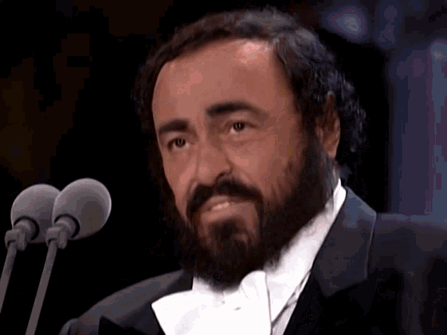 Gold Bar Pavarotti Crypto Gemology GIF - Gold Bar Pavarotti Pavarotti Crypto Gemology GIFs