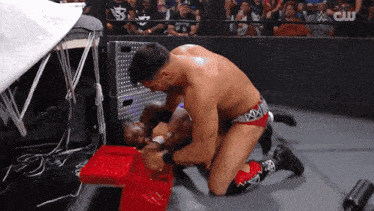 a wrestling match is being shown on a cw channel