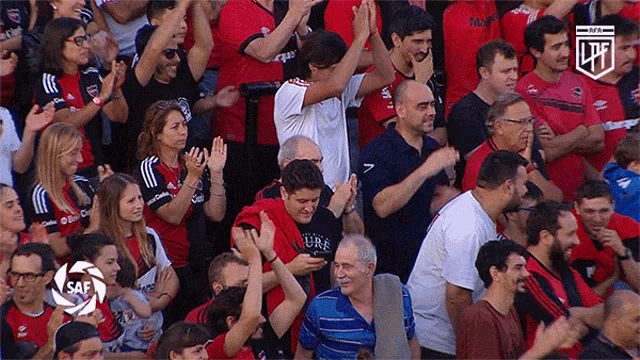 Clapping Liga Profesional De Fútbol De La Afa GIF
