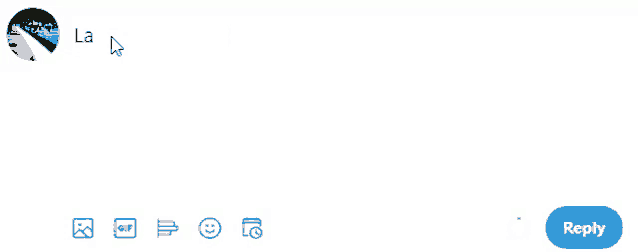 a reply to a tweet says la terza legge di @criticascent colpisce ancora