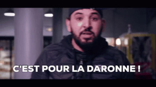 Mohamed Henni Daronne GIF - Mohamed Henni Daronne C Est Pour La Daronne GIFs