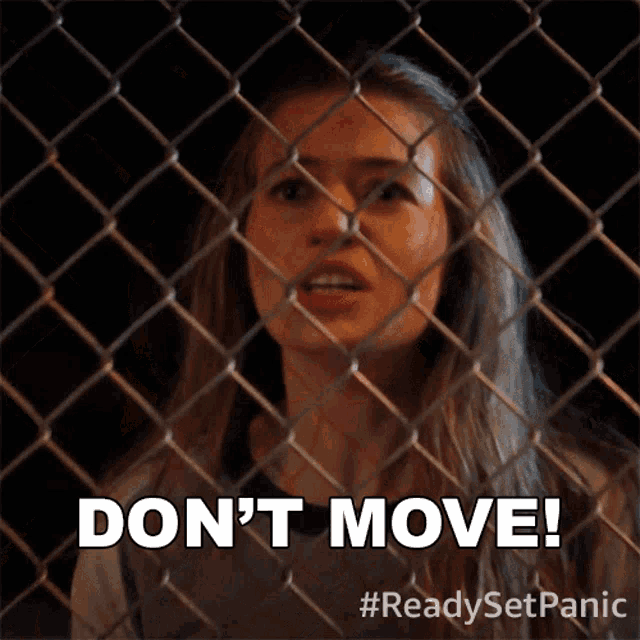 Dont Move Heather Nill GIF - Dont Move Heather Nill Panic GIFs