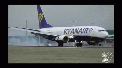 Ryanair Airplane GIF - Ryanair Airplane GIFs