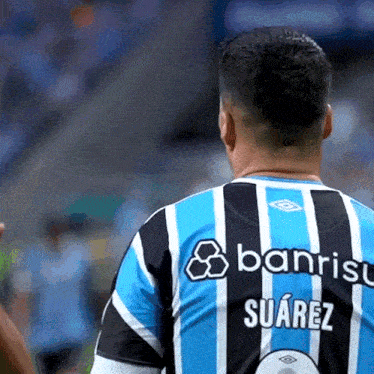 Toca Aqui Jogadores Do Grêmio GIF - Toca Aqui Jogadores Do Grêmio Dando Um Abraço GIFs