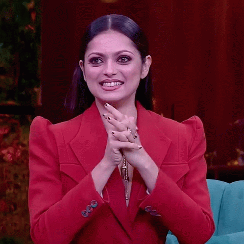 Drashtidhami Khanzada GIF - Drashtidhami Khanzada Excited GIFs