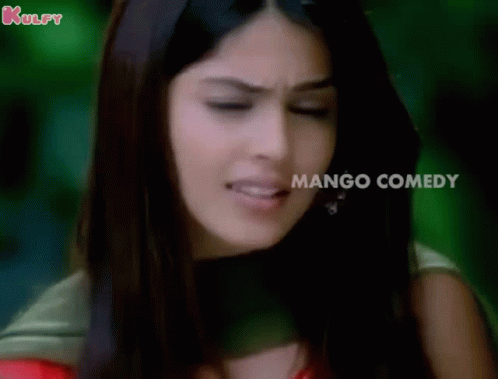 Snapping Genelia GIF - Snapping Genelia Movies GIFs