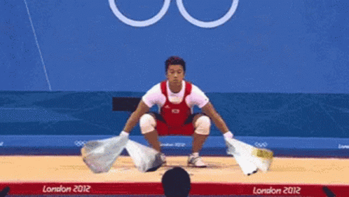 Weightlifting Groceries GIF - Weightlifting Groceries Shopping GIFs
