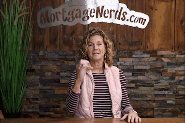 Pam Mortgage Nerds Peace GIF - Pam Mortgage Nerds Mortgage Nerds Peace GIFs