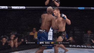 a boxing match between brunson and du plessis is going on
