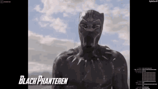 a black panther is on a screen with the words black phanteren on it