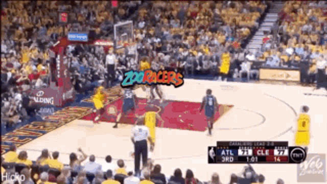 a basketball game is being played between the atl and the cleveland blazers