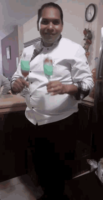 Cocktail Cheers GIF - Cocktail Cheers Smile GIFs