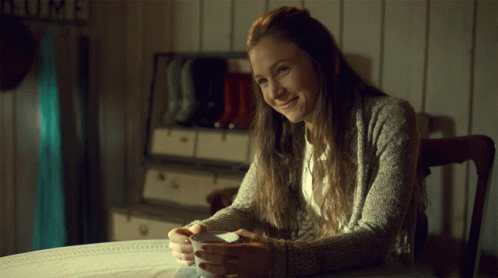 Laugh Laughing GIF - Laugh Laughing Waverly Earp GIFs