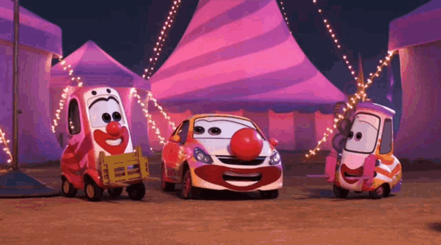 Cars Clown Lightning GIF - Cars Clown Lightning Mcqueen GIFs