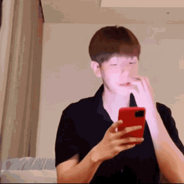 Phone Exo GIF - Phone Exo Baekhyun GIFs