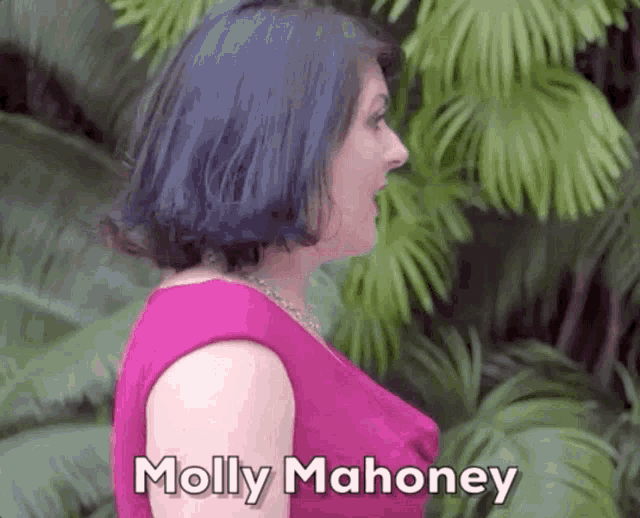 Molly Mahoney Its Me GIF - Molly Mahoney Its Me The Prepared Performer GIFs
