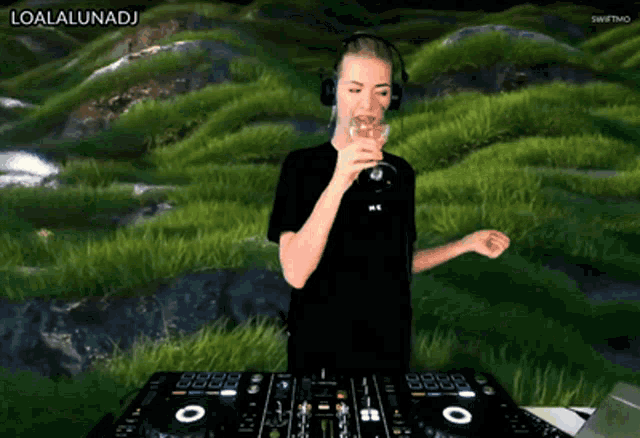 Twitch Swiftmo GIF