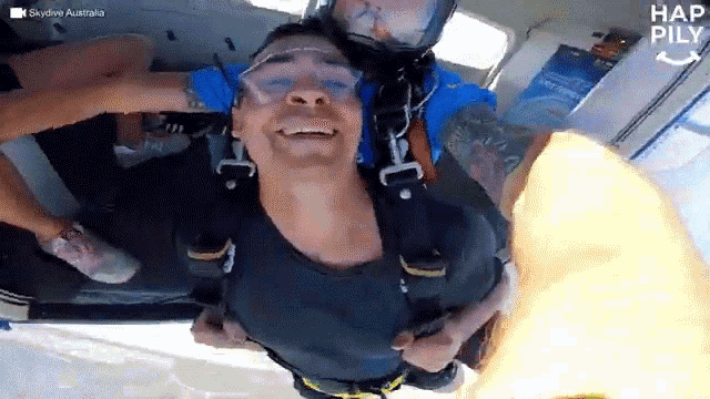 Happily Free Fall GIF - Happily Free Fall Jump Off GIFs
