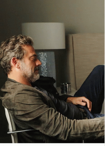 Jeffrey Dean Morgan GIF - Jeffrey Dean Morgan GIFs