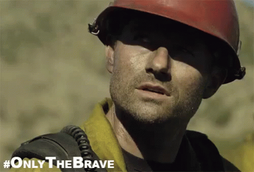 Head Turn GIF - Only The Brave Only The Brave Gifs GIFs