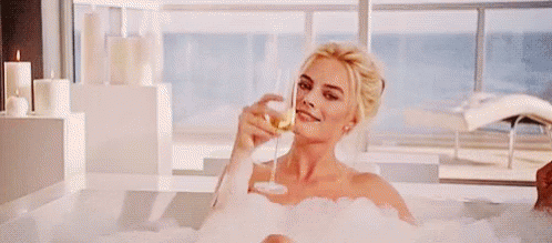 Cheers Margot Robbie GIF - Cheers Margot Robbie The Big Short GIFs