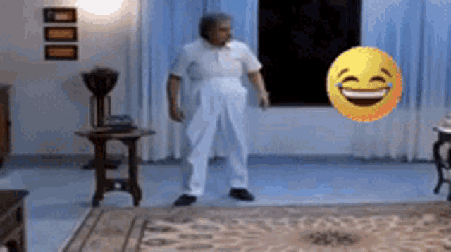 Cicin Zomi GIF