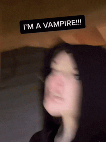 Kallmekris Vampire GIF