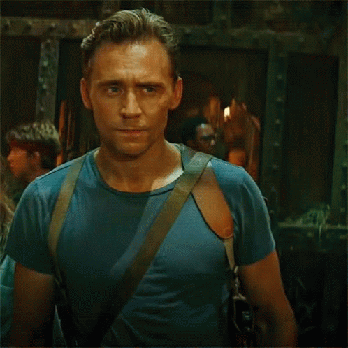 Tom Hiddleston Kong GIF - Tom Hiddleston Kong Walk GIFs