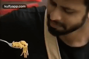 Eating Noodles.Gif GIF - Eating Noodles Varun Kamal Actor GIFs