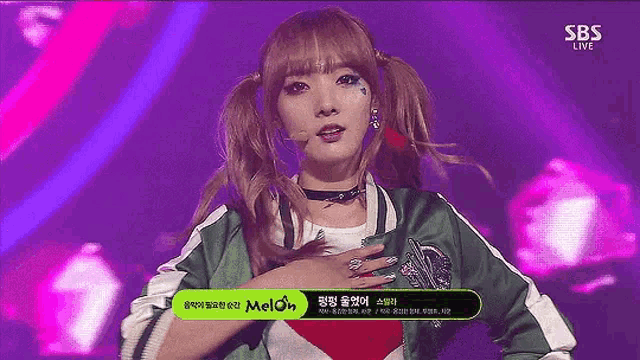 a sbs live broadcast of a girl performing a song called melon