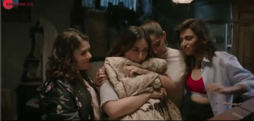 Kareena Kapoor Group Hug GIF - Kareena Kapoor Group Hug Girlfriends GIFs