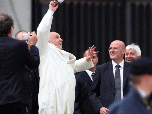 Pope Francis Catch GIF - Pope Francis Catch Baseball GIFs