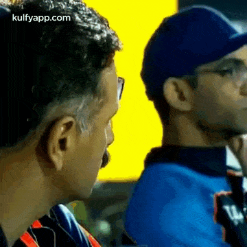When Teacher Suddenly Looks At  Me.Gif GIF - When Teacher Suddenly Looks At Me Rahul Dravid Gif GIFs