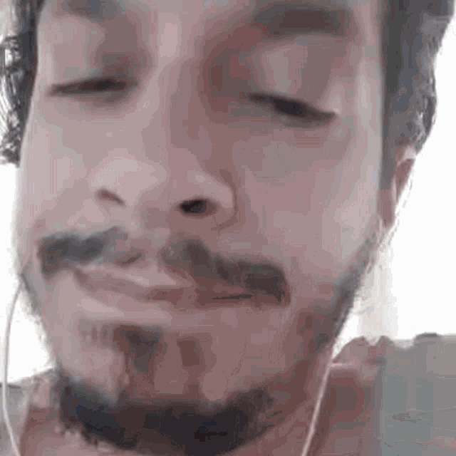 Selfie Smirk GIF - Selfie Smirk Wave GIFs